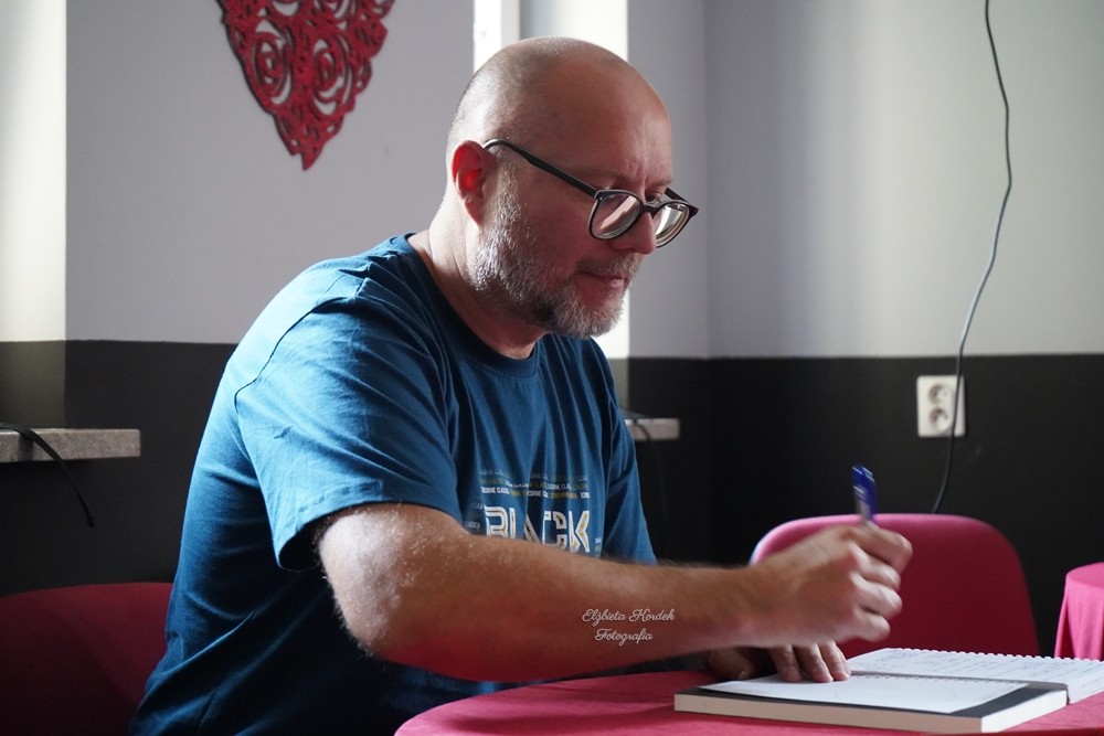 Wtorki z Norbertem Budzyńskim- warsztaty Teatru Improwizacji oraz warsztaty literackie