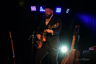 KEV FOX solo act