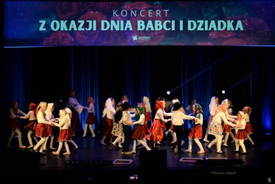 DZIEŃ BABCI I DZIADKA