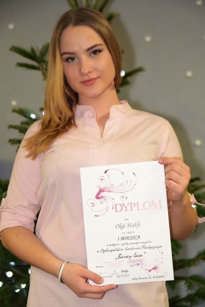 Olga Hakh laureatką Ogólnopolskiego Konkursu Plastycznego „Barwy lasu”,