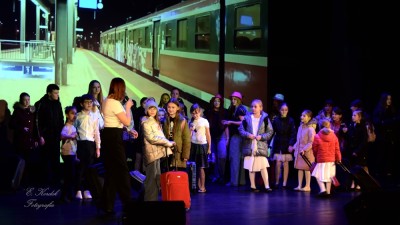 „Pociąg kołysze, stukają koła …” – Dzień Babci i Dziadka